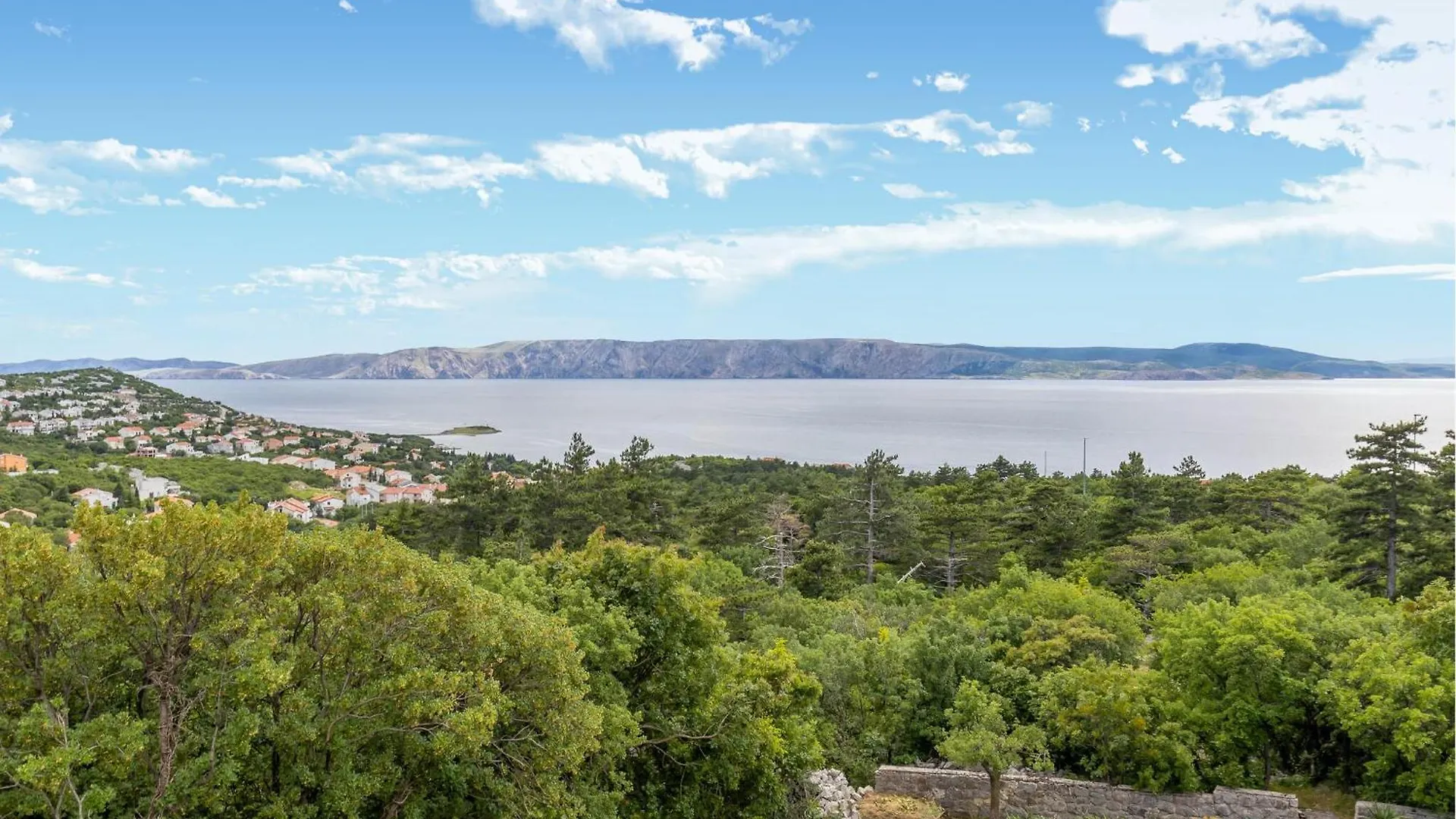 Amazing Apartment In Klenovica With House Sea View