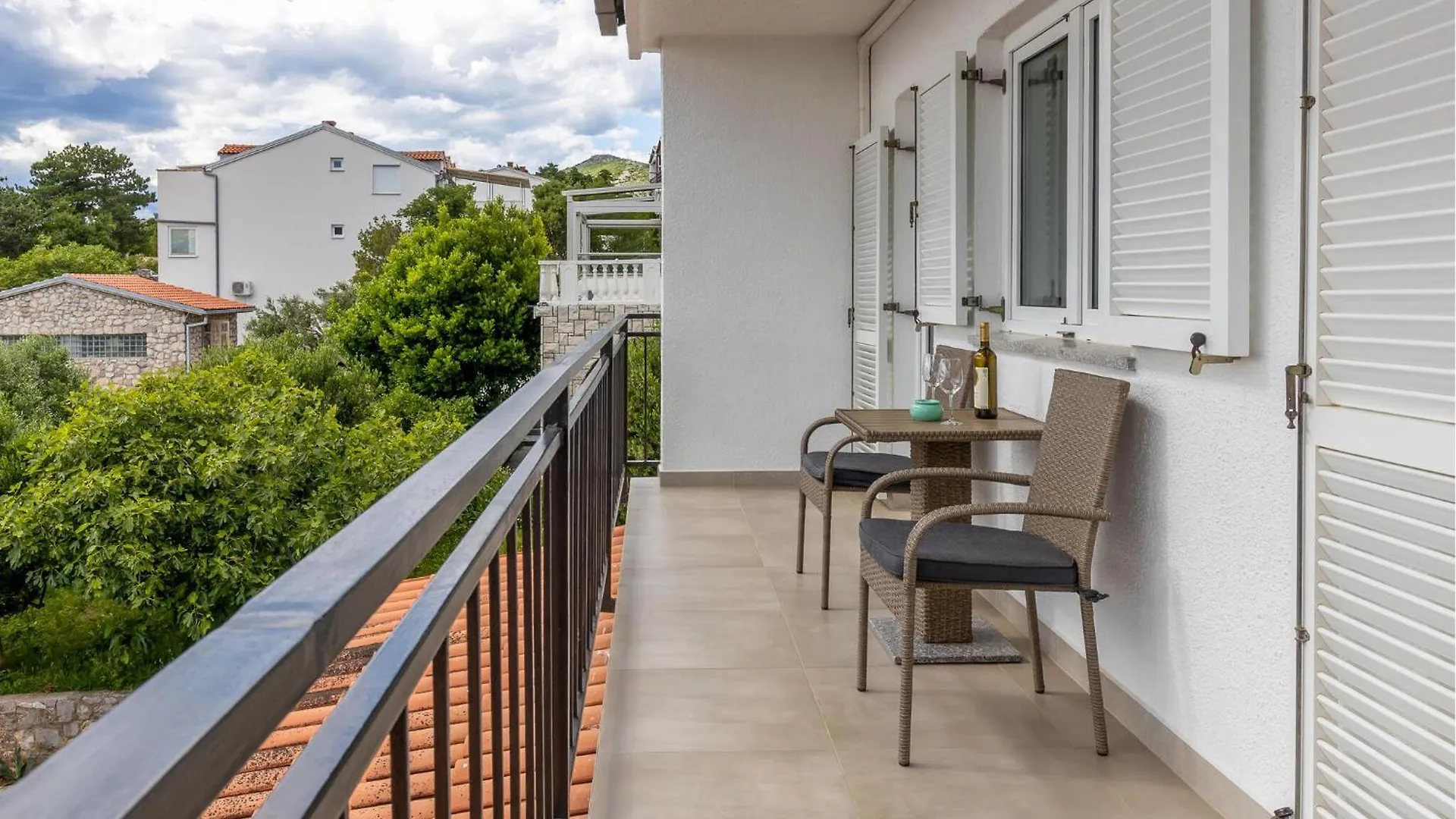 Amazing Apartment In Klenovica With House Sea View